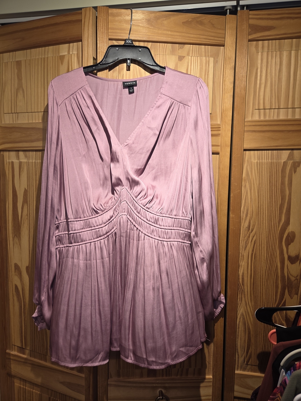 torrid Dusty Mauve V-Neck Long Sleeve Satin Feeling Shirt
